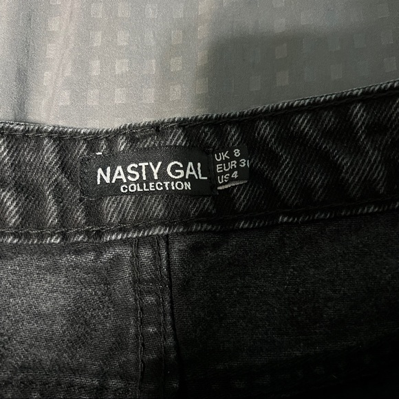 Nasty gal collection black wash your tone mom jeans distressed nwt us size 4 - Picture 2 of 8
